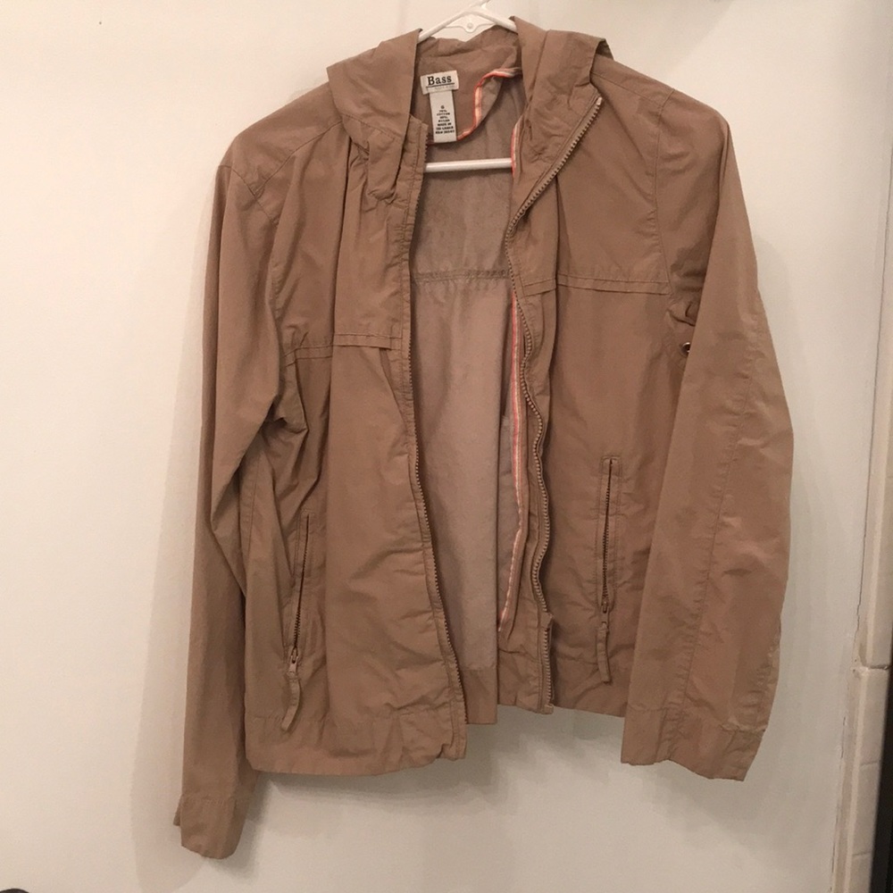 Light weight jacket